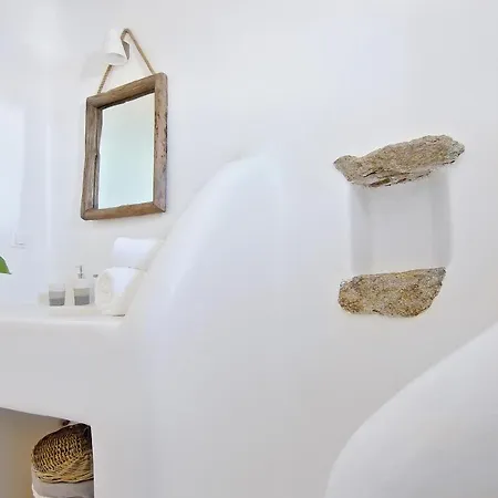 Mezcal By Mykonos Mood * Fanari (Mykonos)